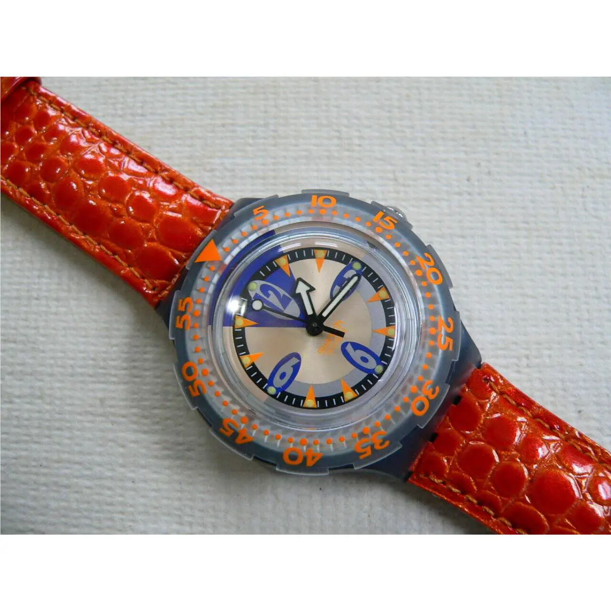 1994 Swatch Scuba 200 Watch Starflash Water-resistant 656 Feet - Dial: Blue, Band: Yellow