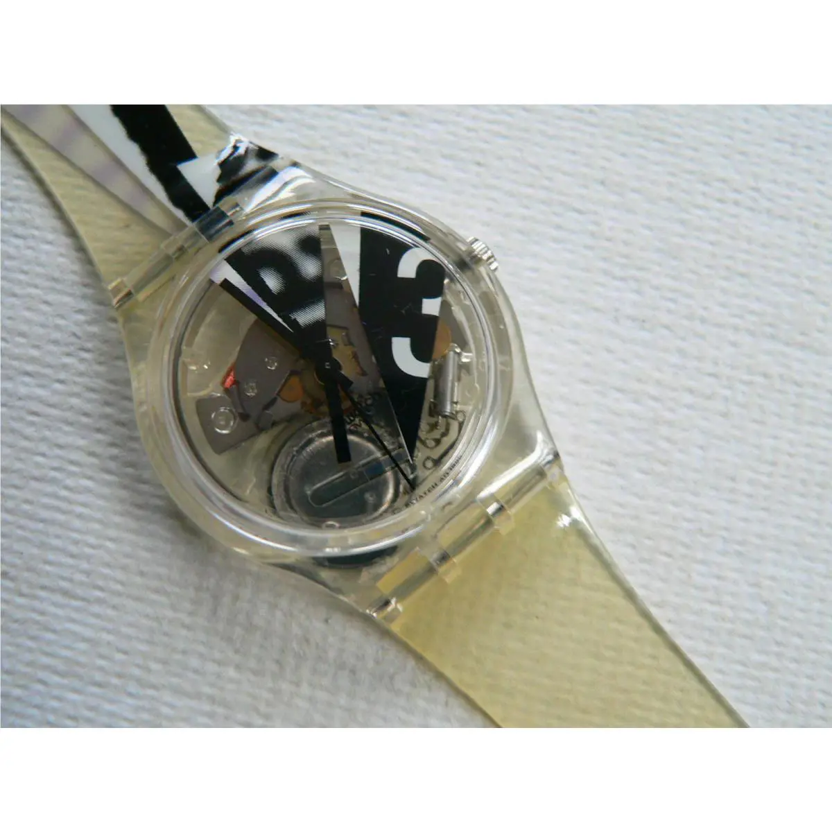 1996 Standard Swatch Watch Con-fusion GK222