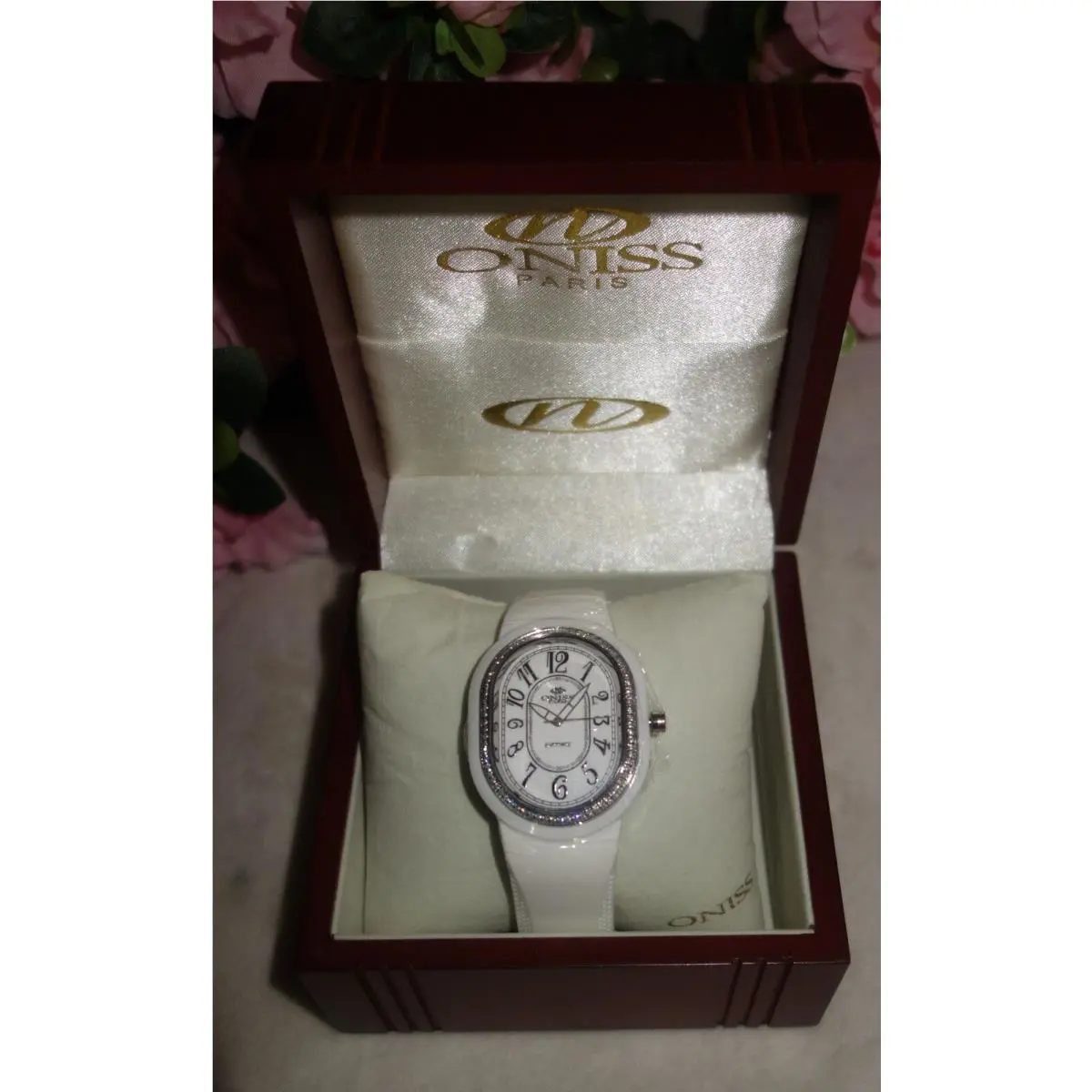 Oniss Paris Ceramic Watch Saphire Crystal Swiss Movement White /silver