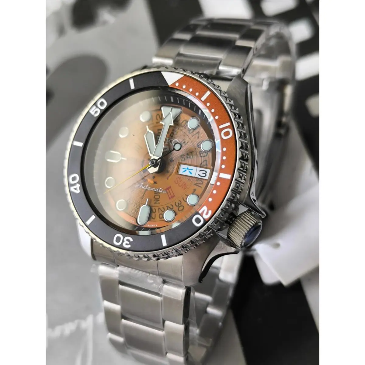 5 Sports Asia SRPJ47K1 Time Sonar Orange Priority Mail by Seiko