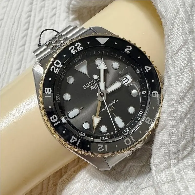 Seiko 5 Sports Men`s Black Watch - SSK021 US Model