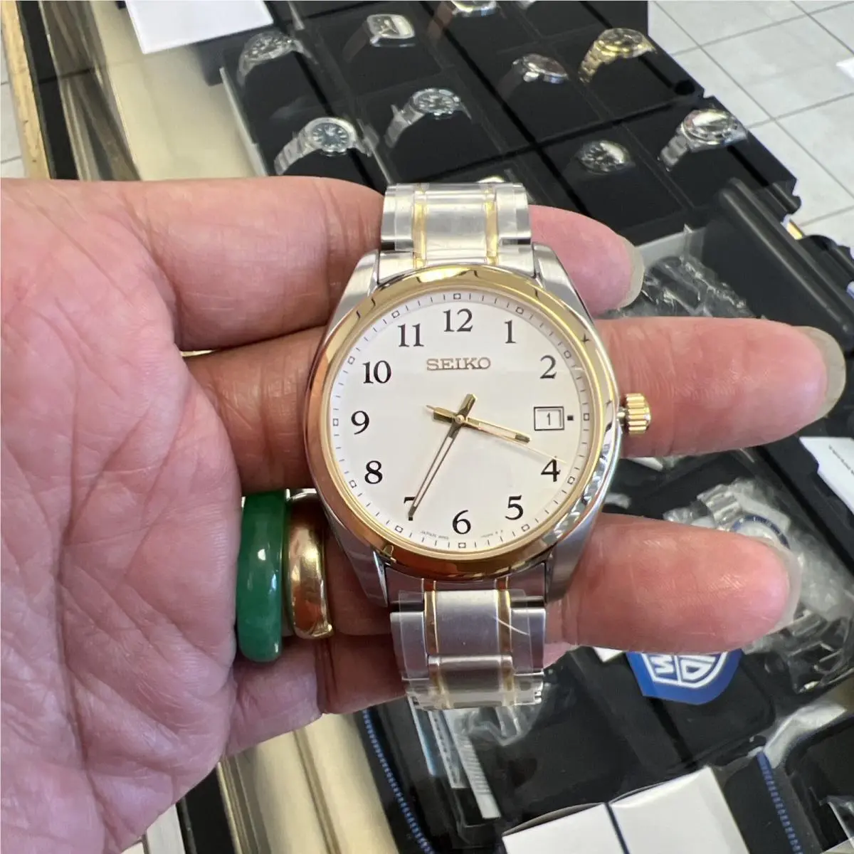Seiko Essentials High Class Men ‘ Two-tone White Dial Watch SUR460 - Dial: White, Band: Silver/Gold Tone, Bezel: Gold Tone