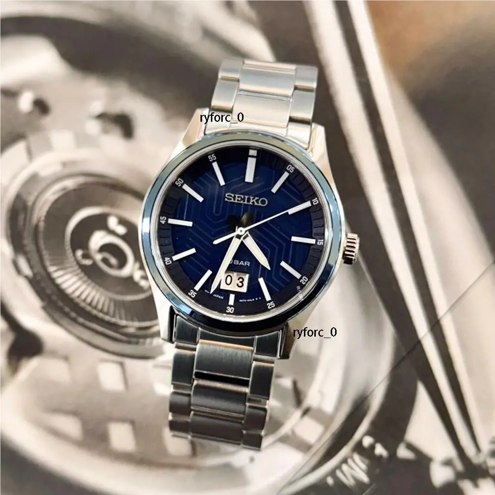 Seiko Essentials SUR559 Men`s Blue Dial Stainless Steel Strap Quartz Watch 40mm