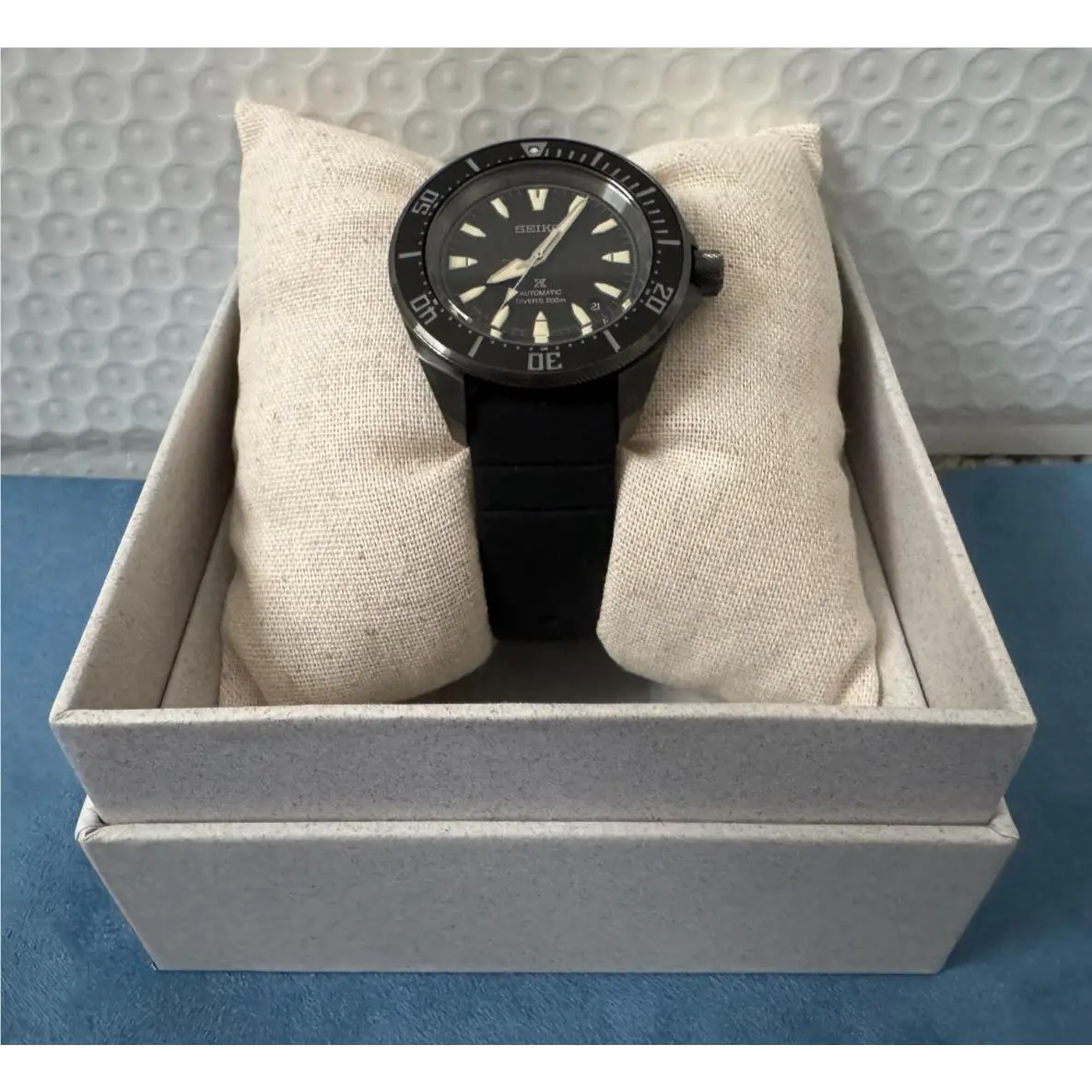 Seiko Prospex Automatic Diver Black Dial and Silicone Strap Watch For Men SRPL15