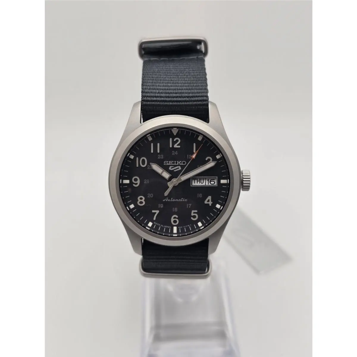 Seiko 5 Sports SRPG31 39.4 mm Blue Gray Dial Field Pilot Nylon Nato Men Watch