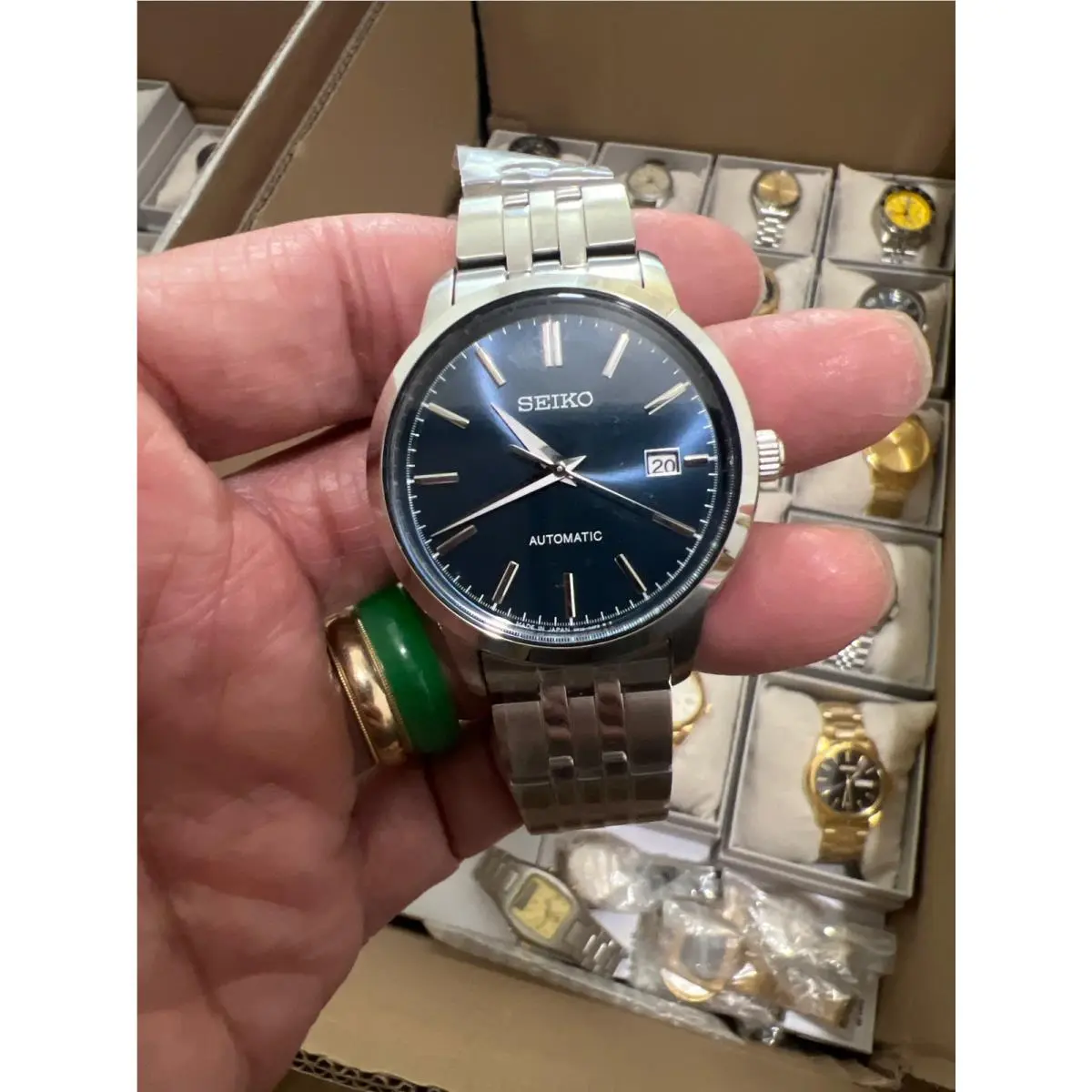 Seiko SRPH87 Men Dress Automatic Stainless Silver Tone Date 100m WR - Dial: Silver, Band: Silver, Bezel: Silver