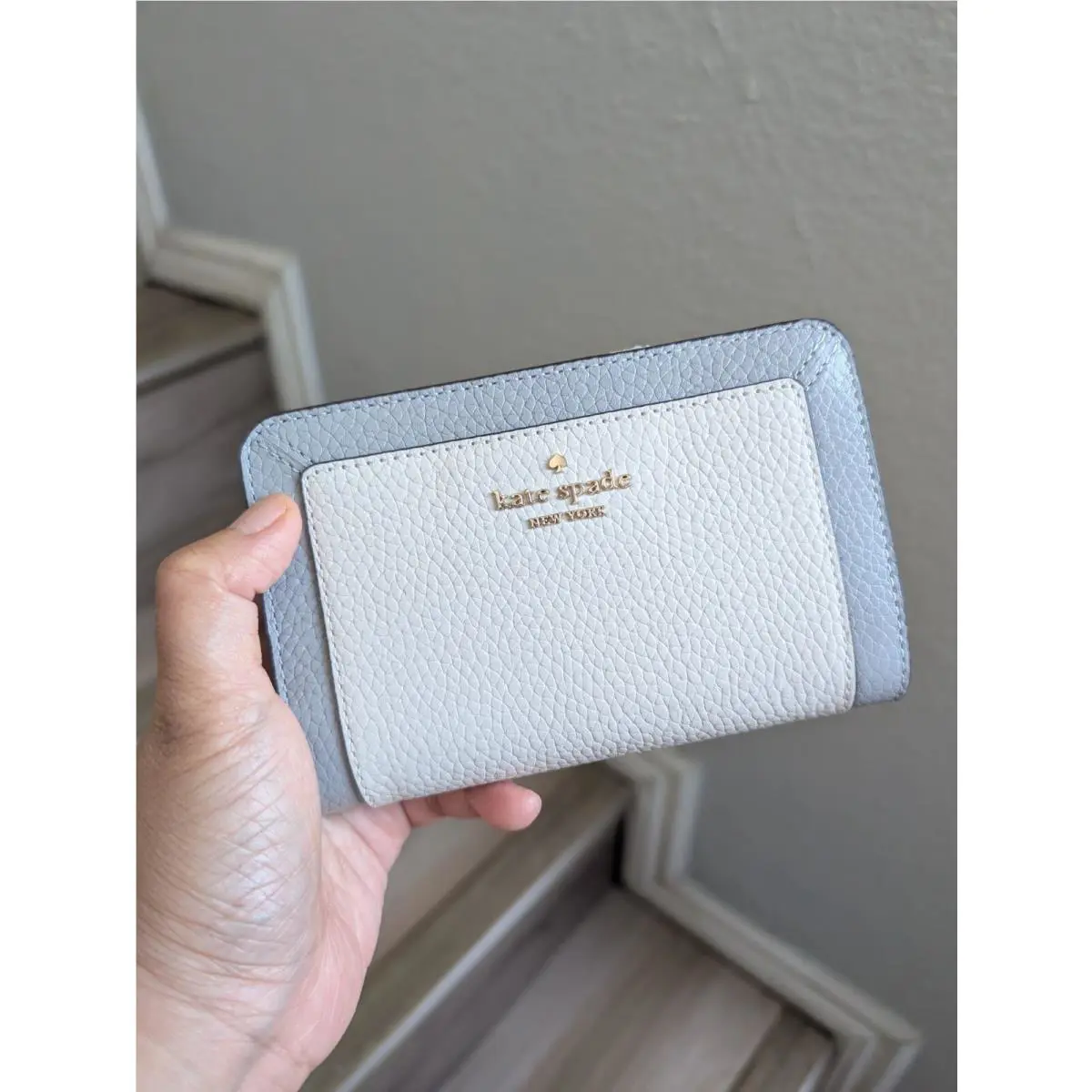 Kate Spade KI834 Lena Colorblock Medium Compact Bifold Wallet Mountain Grey
