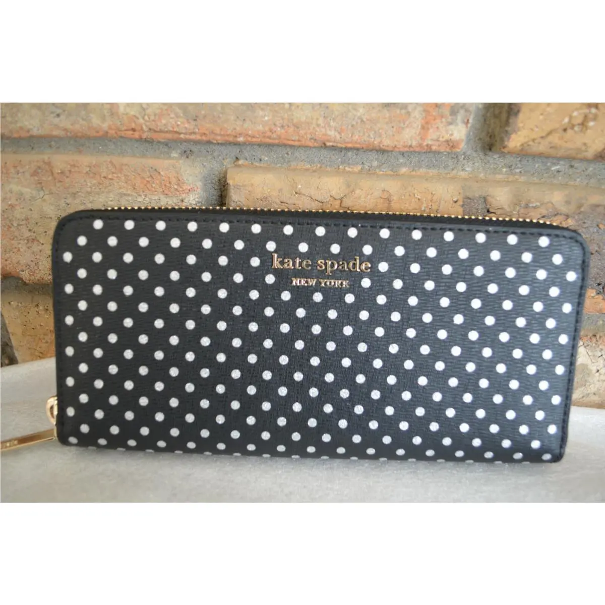 Kate Spade Spencer Zip Around Continental Wallet Black White Metallic Dot