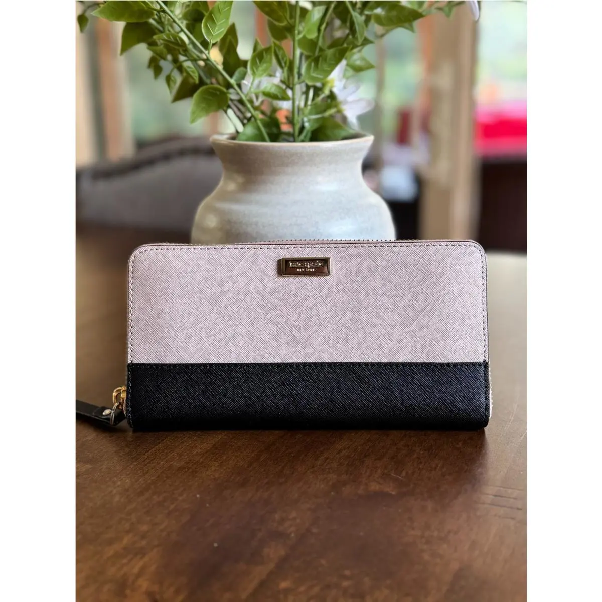 New Kate Spade Laurel Way Neda Zip Around Continental Wallet Warm Beige / Black