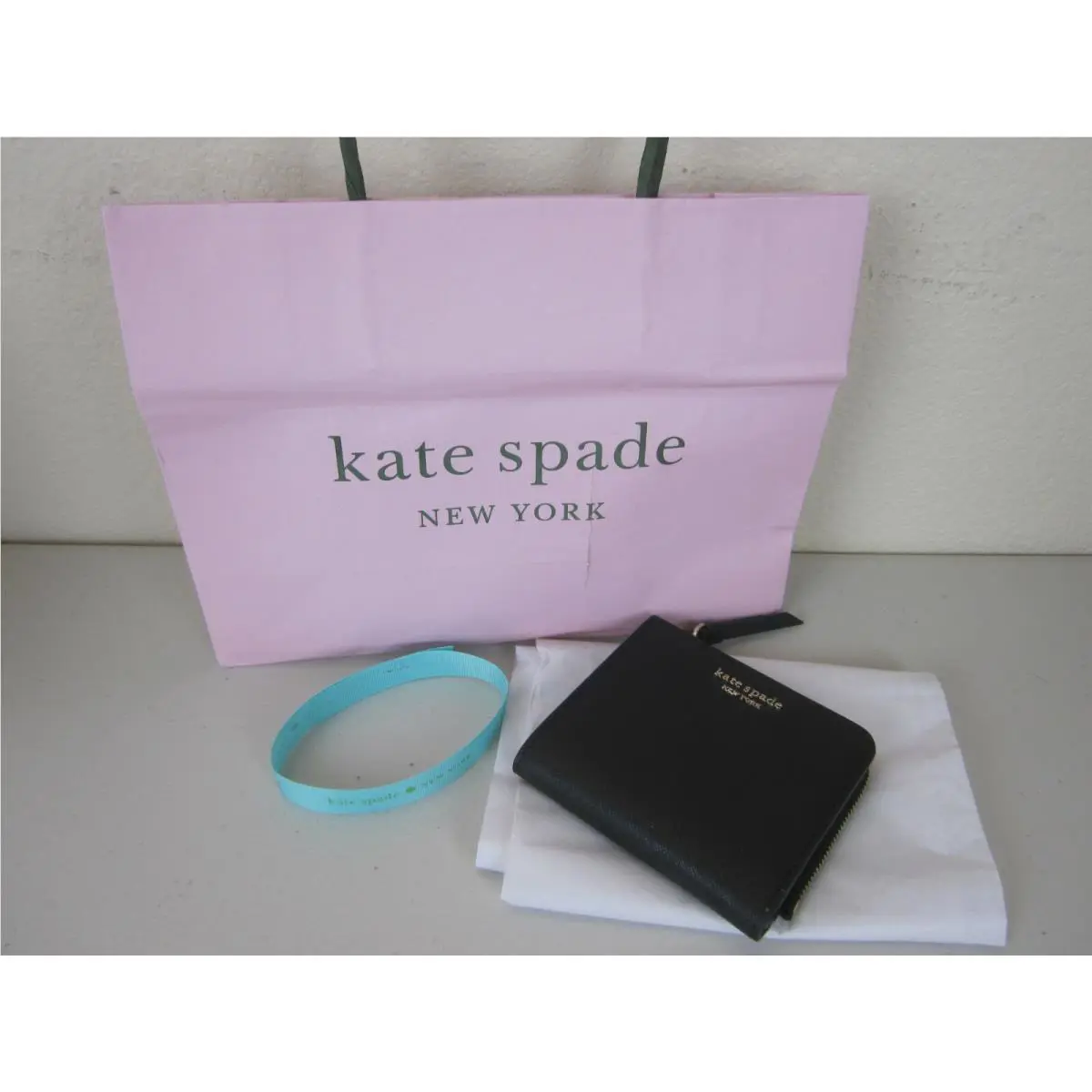 Kate Spade New York Cameron Small L-zip Bifold Wallet WLRU5431 - Black New