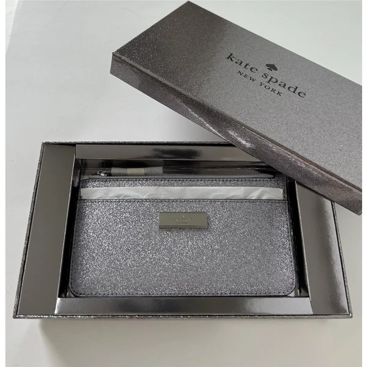 Kate Spade Gift Boxed Kenzie Glitter Large Slim Zip Card Holder RP