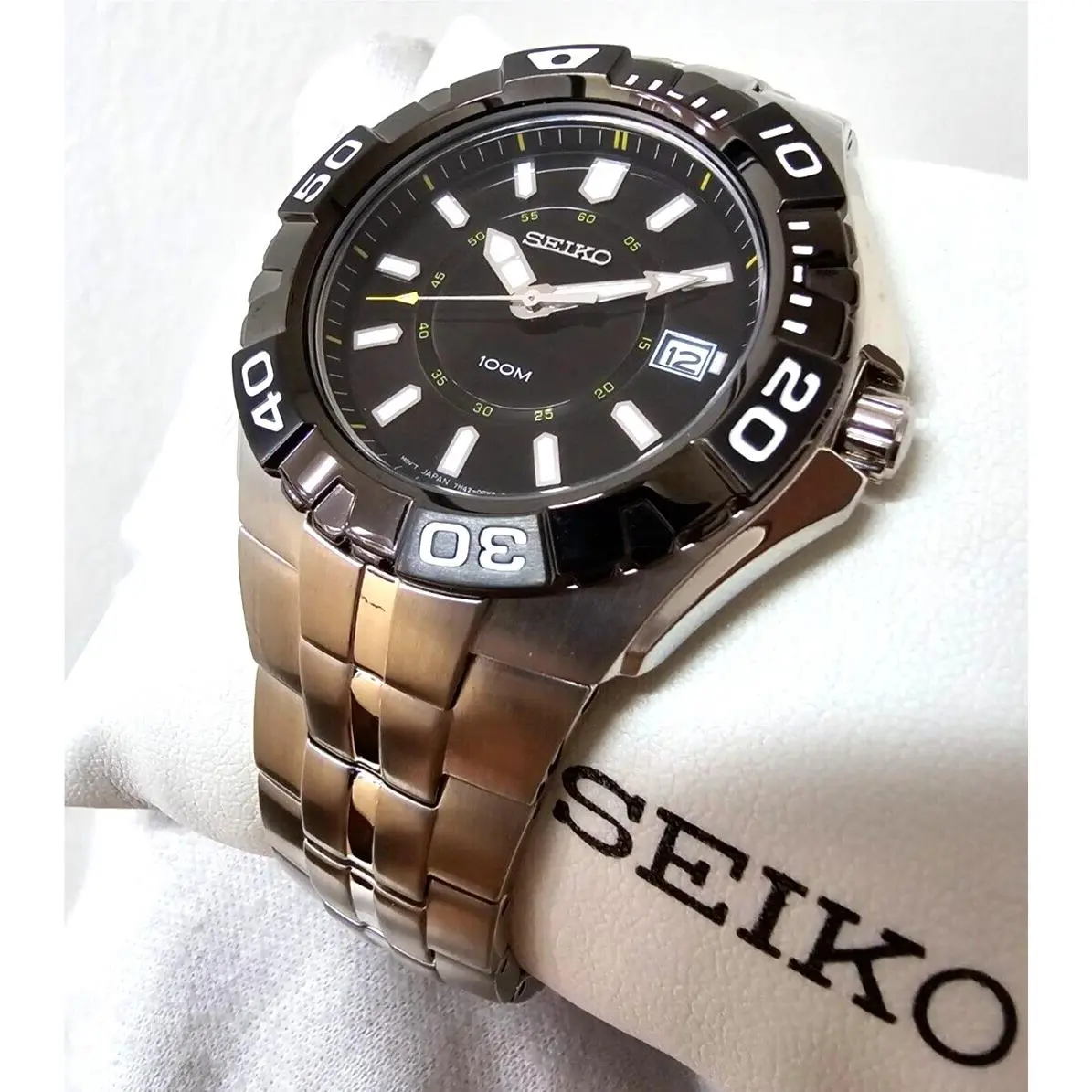 Quartz 40mm Black Dial SS Men`s Watch SGEE55 by Seiko