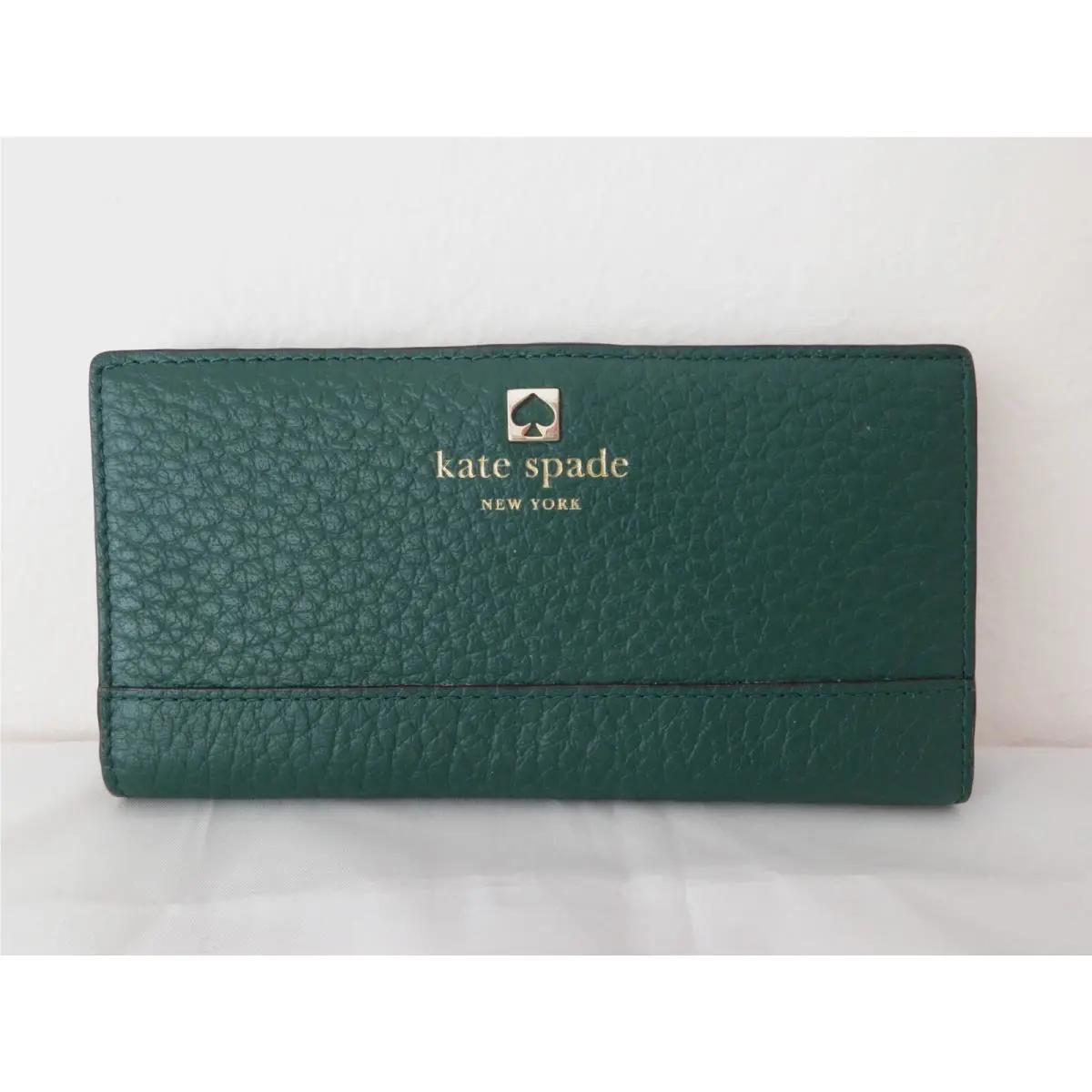 Kate Spade Stacy Wlru 2642 Bay Street Wallet Green