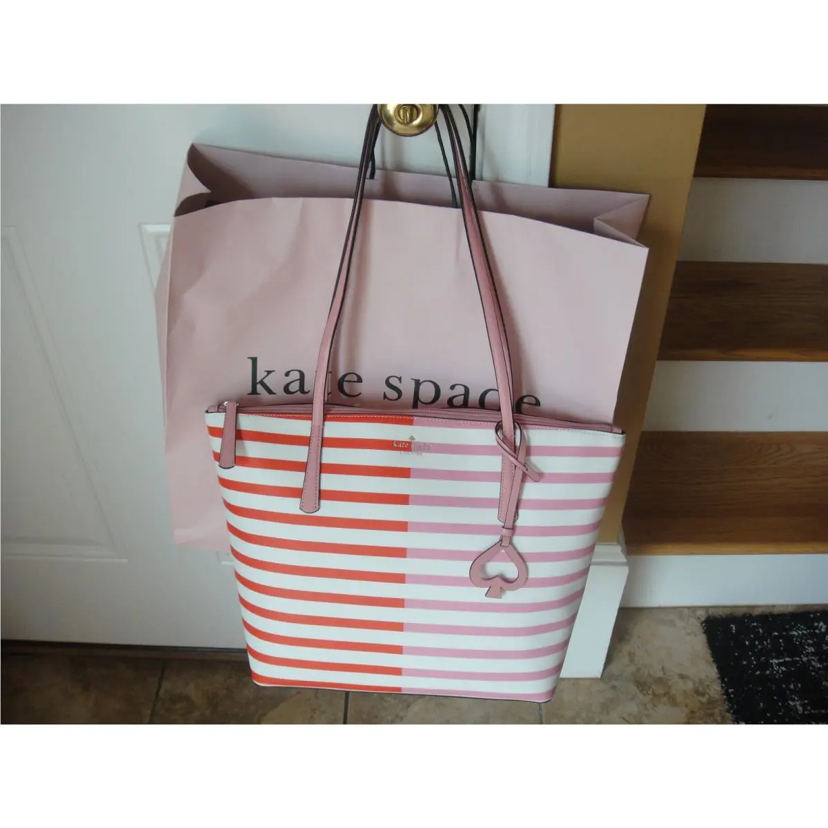 Kate Spade Zina Leather Large Tote White Pink Orange Stripe.100%AUTHENTIC