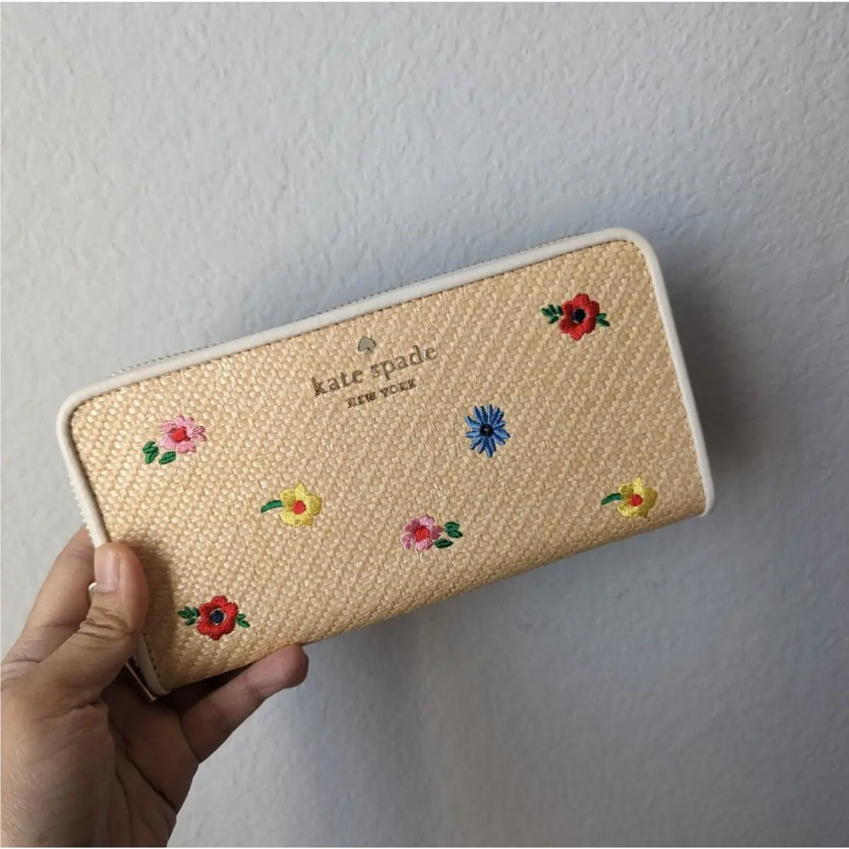 Kate Spade Staci Garden Bouquet Straw Large Continental Wallet KB533 New