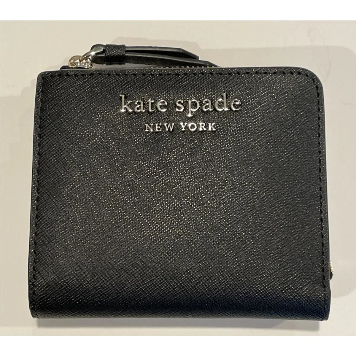 Kate Spade Small Zip Bifold Wallet Cameron Black Gold Tone Accents