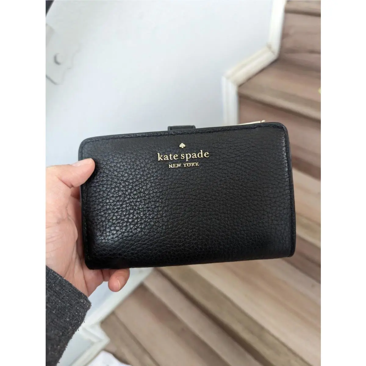 Kate Spade Leila Medium Compartment Bifold Wallet WLR00394 Black