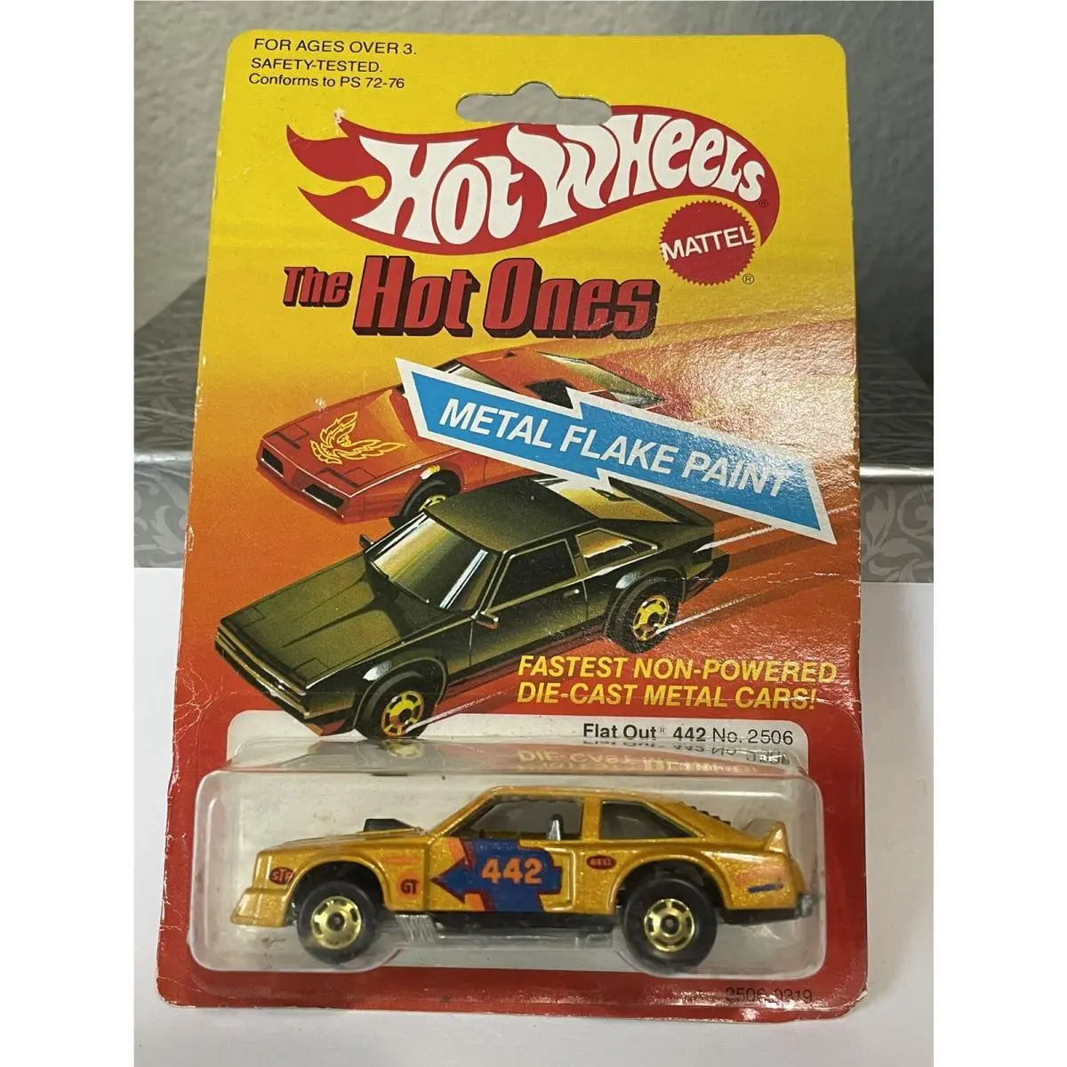 1982 Hot Wheels The Hot Ones Flat Out 442 No. 2506 Metal Flake Paint