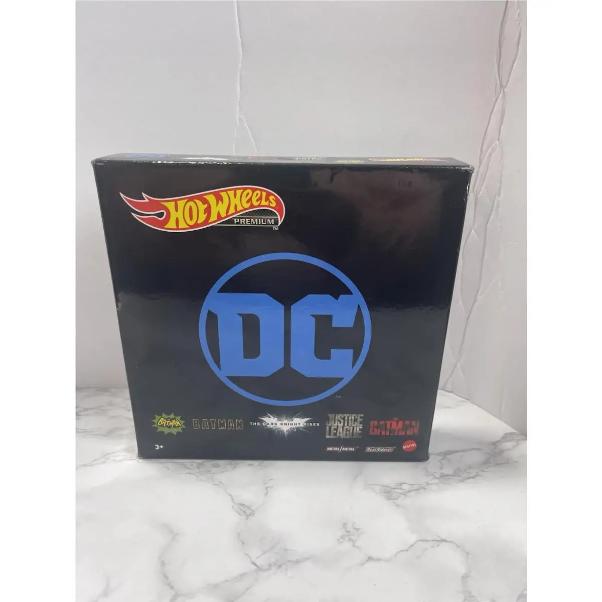 Mattel GRM17 Hot Wheels DC Batman Die-cast Vehicle 5-PACK Bundle Retired - Multi-Color