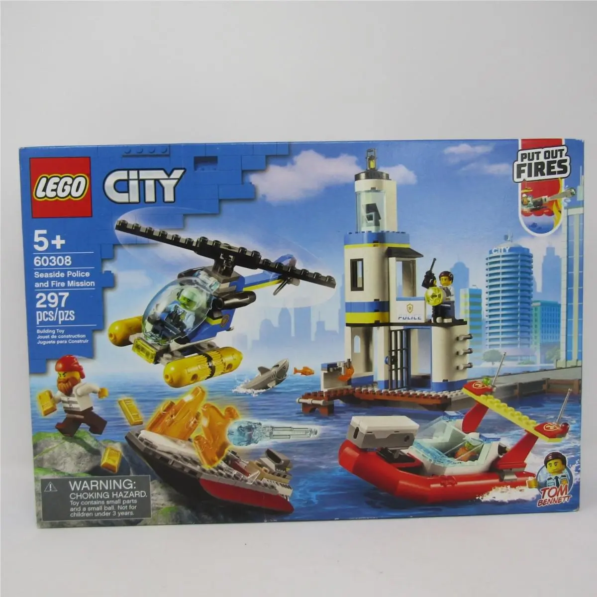 Lego City 60308 Seaside Police and Fire Mission Set Box 297 Pcs