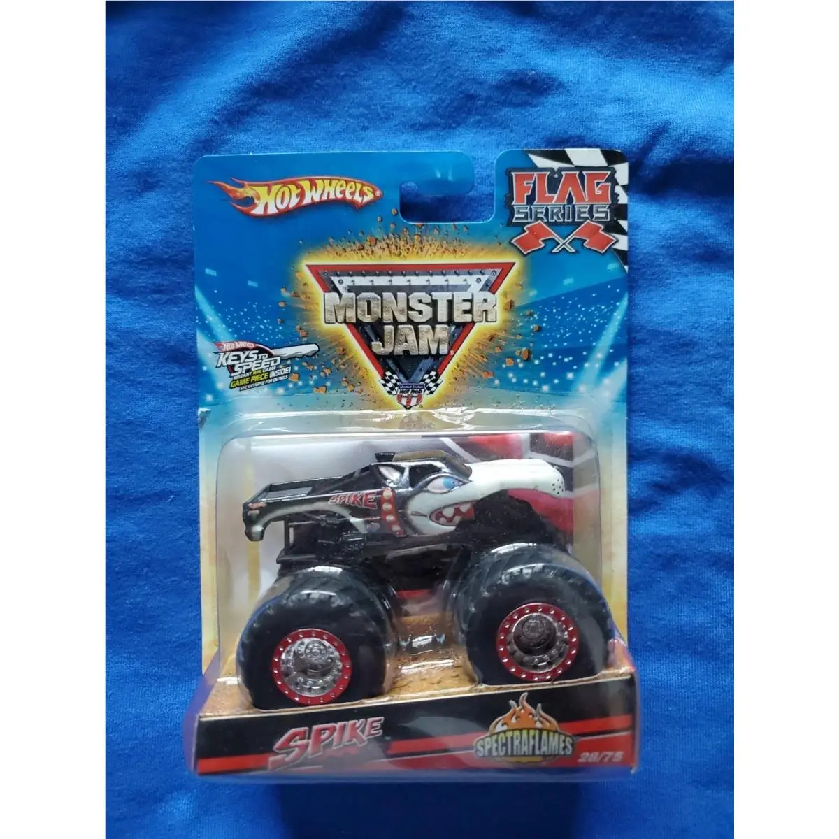 Monster Jam Flag Series Spike Unleashed Spectraflames 28/75 Great Package