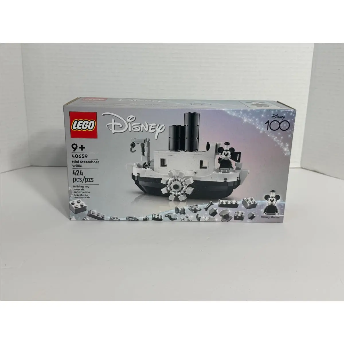 Lego Mini Steamboat Willie 40659 Retired Hard to Find Set
