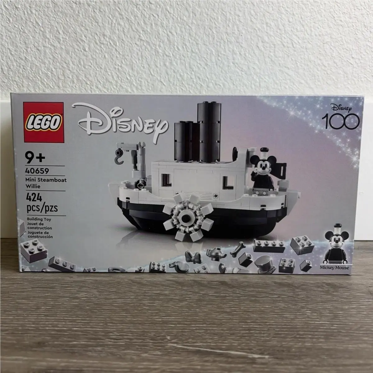 Lego Disney Mini Steamboat Willie 40659 424 Pcs Mickey 100 Year