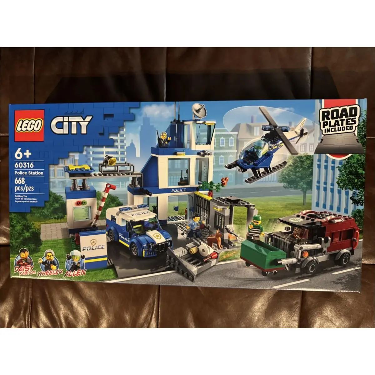 Lego City: Police Station 60316 - Retired