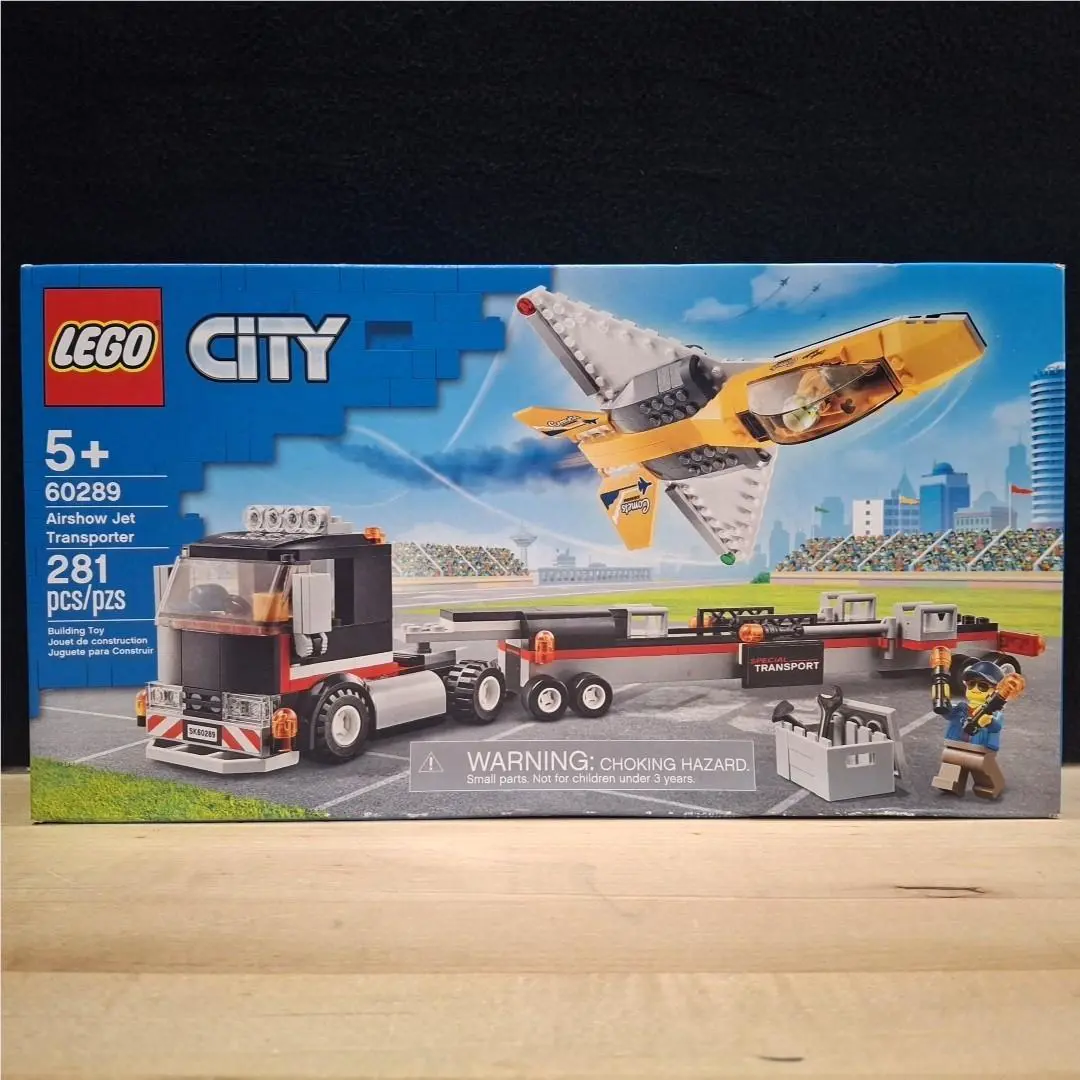 Lego City 60289 Airshow Jet Transporter and Retired