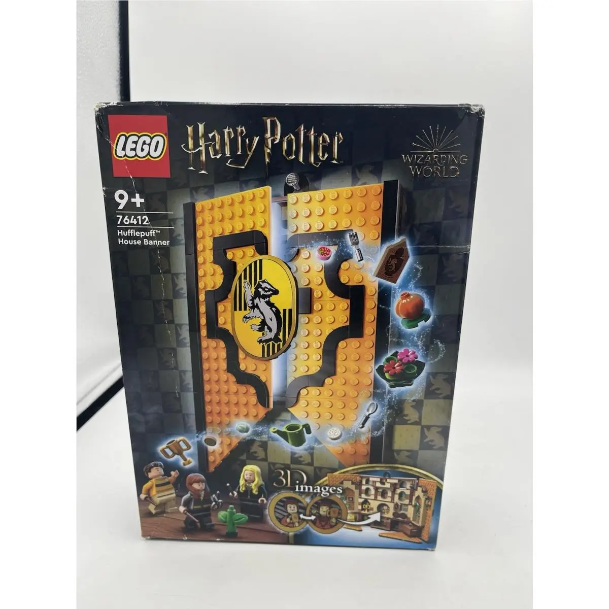 Lego Harry Potter: Hufflepuff House Banner 76412 Retired