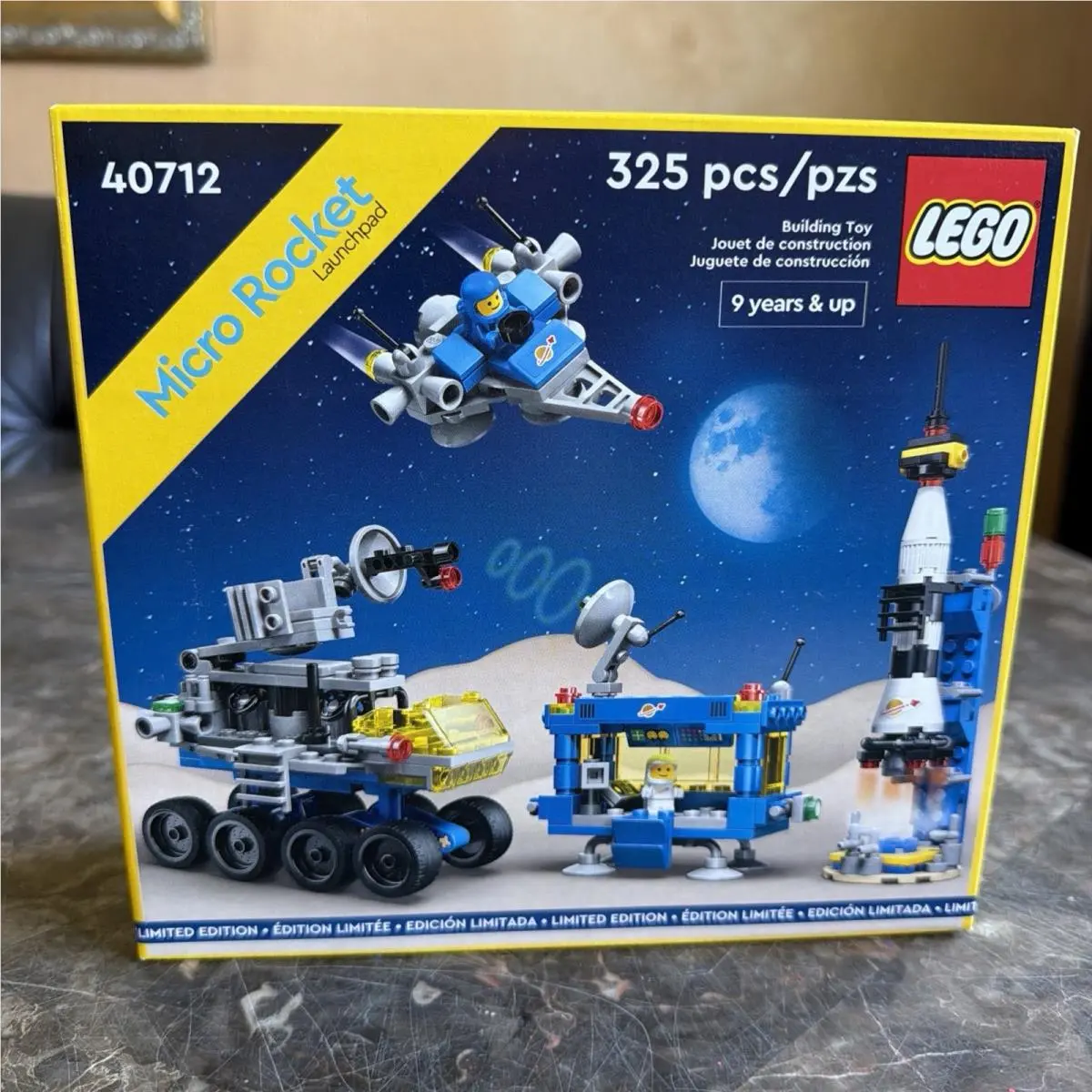 Lego Micro Rocket Launchpad 40712 Classic Space Limited Edition