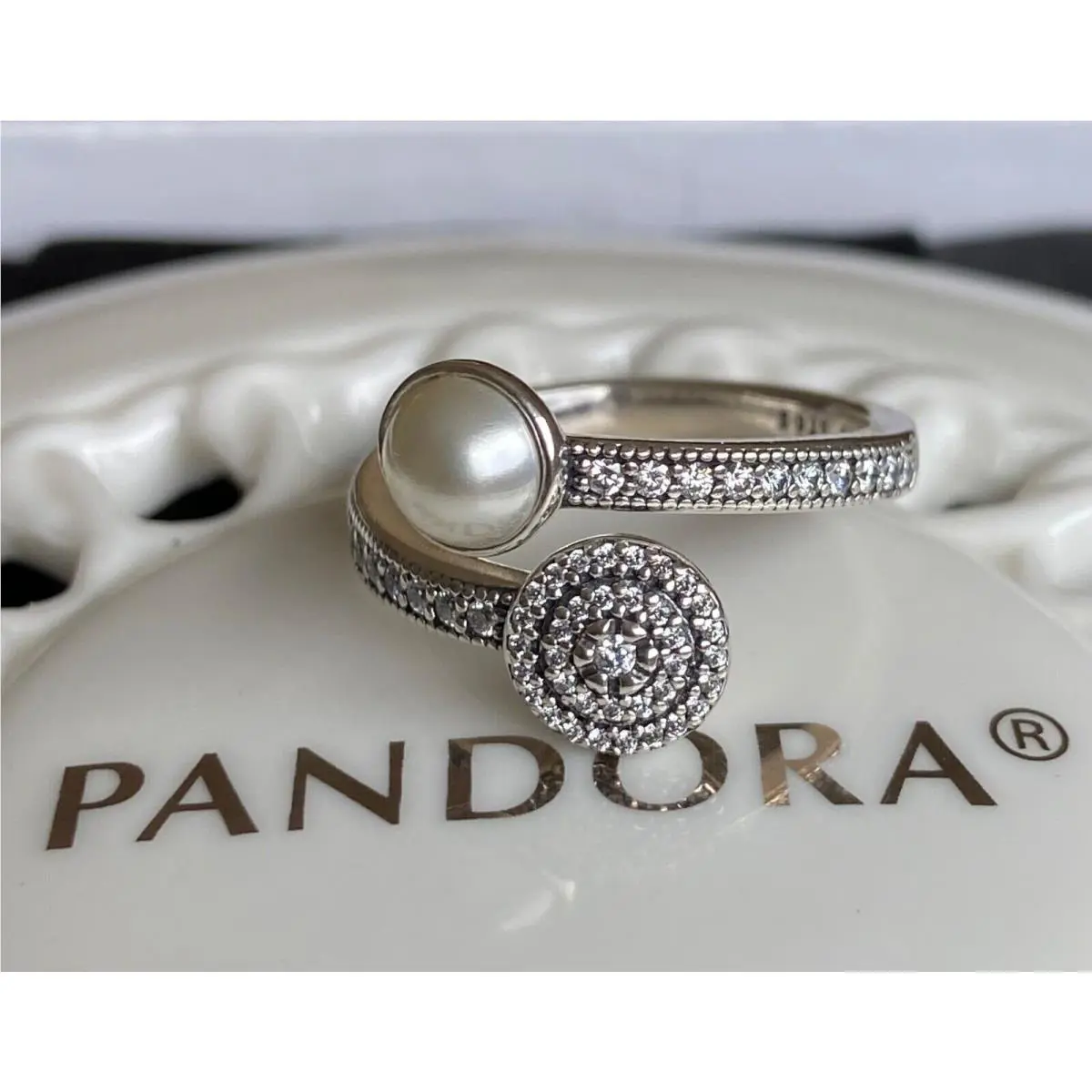 Pandora Luminous Glow Ring 191044CZ