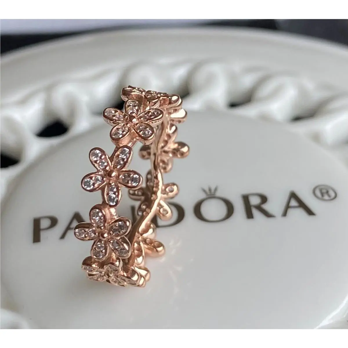 Pandora Rose Daisy Flower Ring 180934CZ