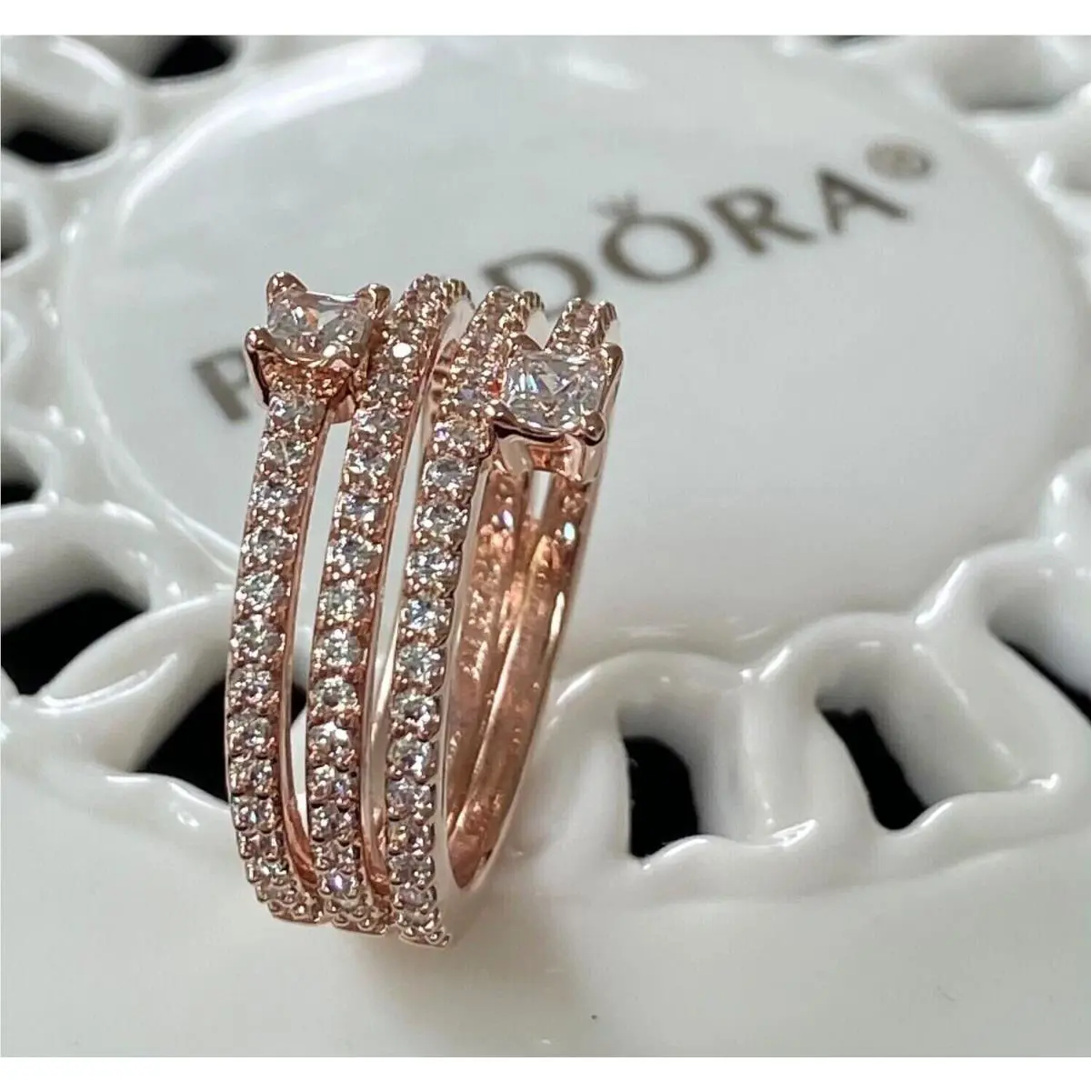 Pandora Rose Triple Spiral Ring 180051C01