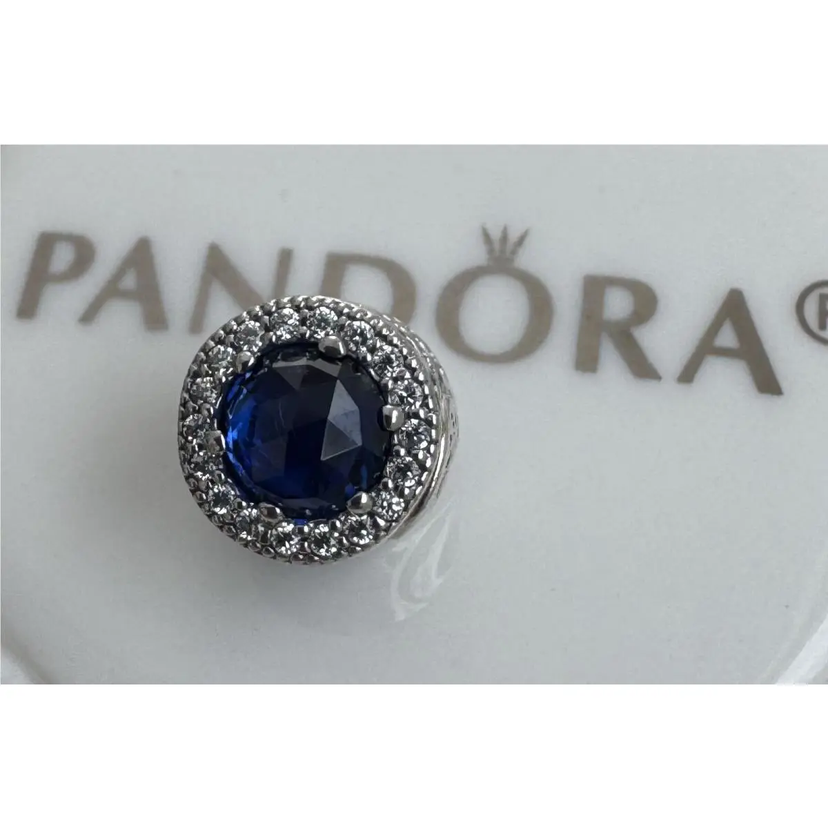 Pandora Essence Peace Charm 796439NCB