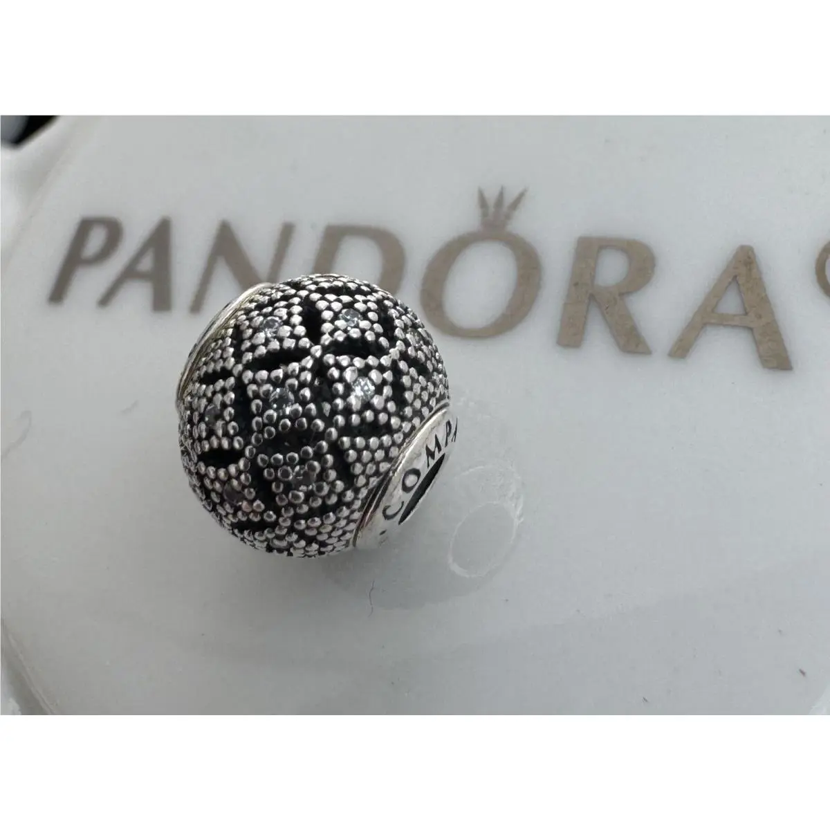 Pandora Essence Compassion Charm 796073CZ