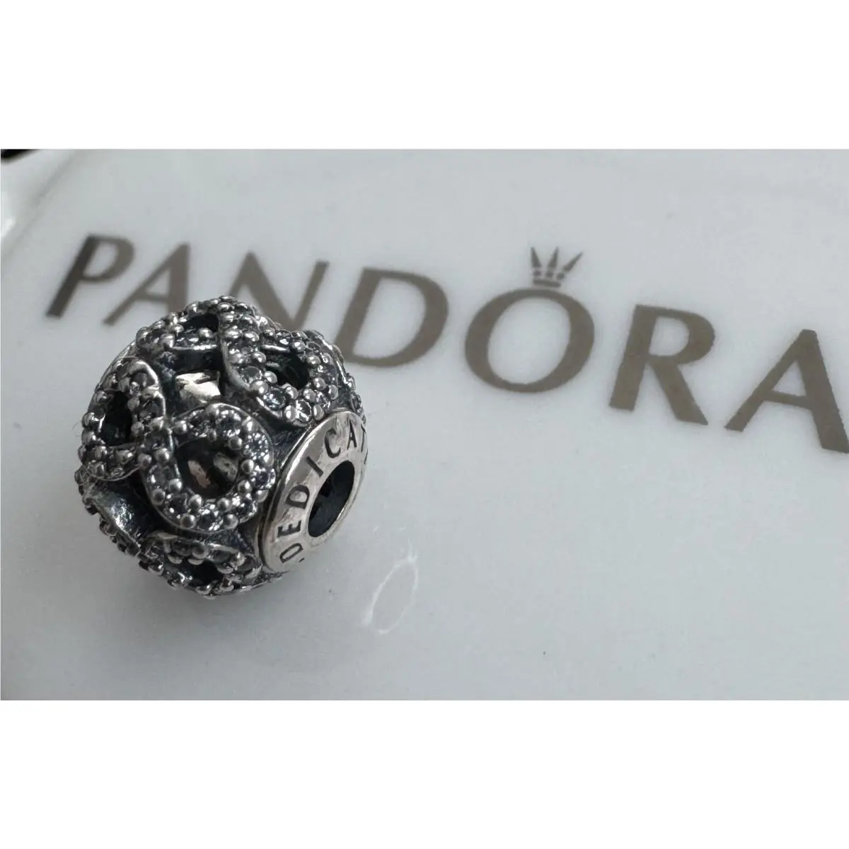 Pandora Essence Dedication Charm 796047CZ