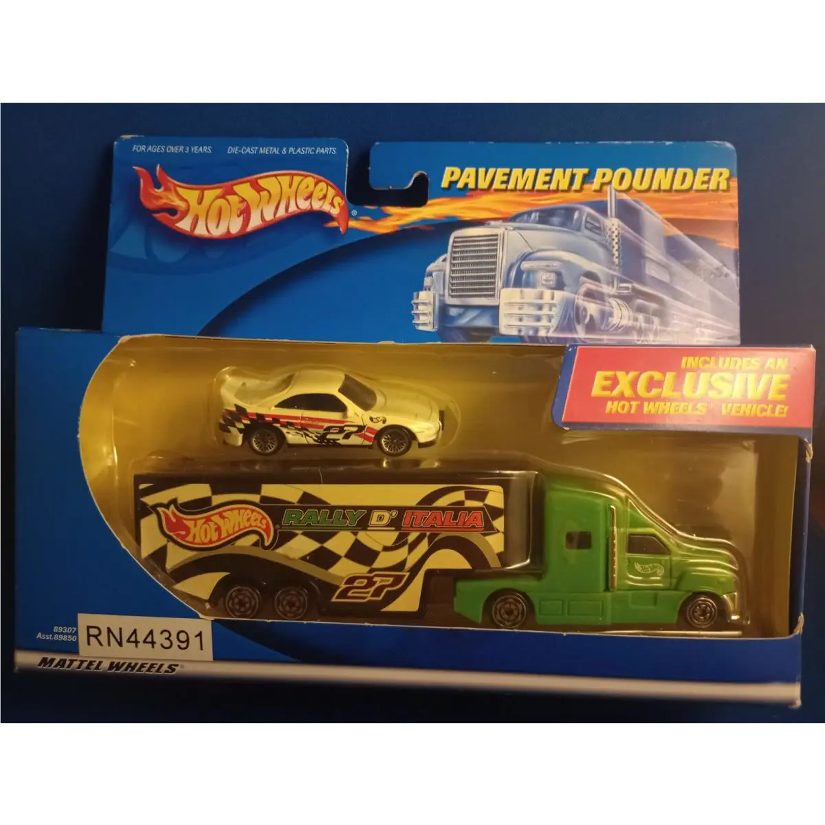 Hot Wheels - Toyota MR2 - 2001 Pavement Pounders - White