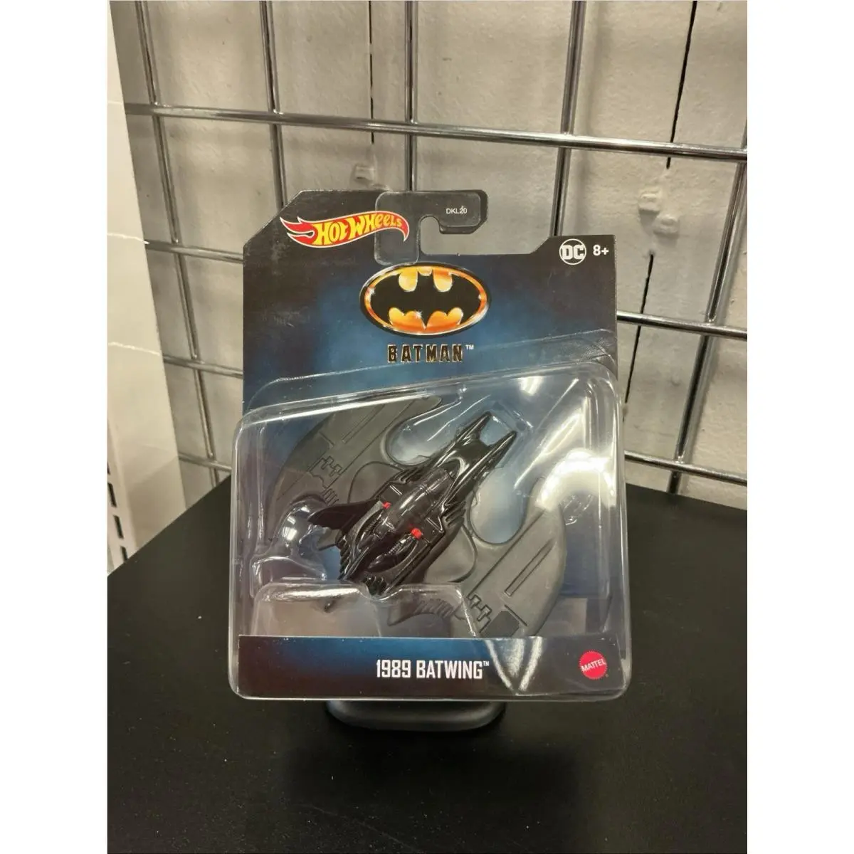 Mattel HFD81 Hot Wheels Batman 1989 Batwing
