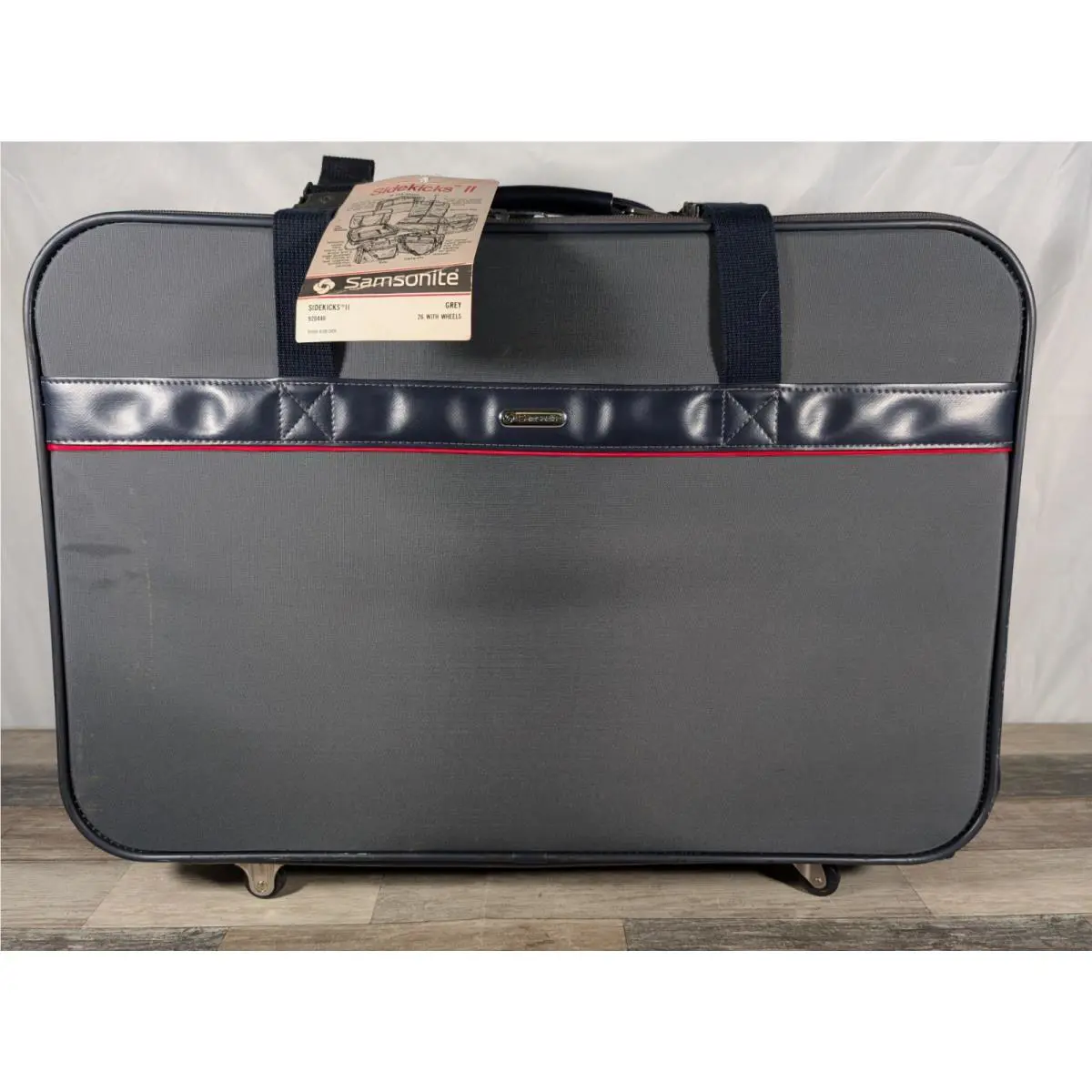 Nos Samsonite Sidekicks II 26 with Wheels Gray Navy