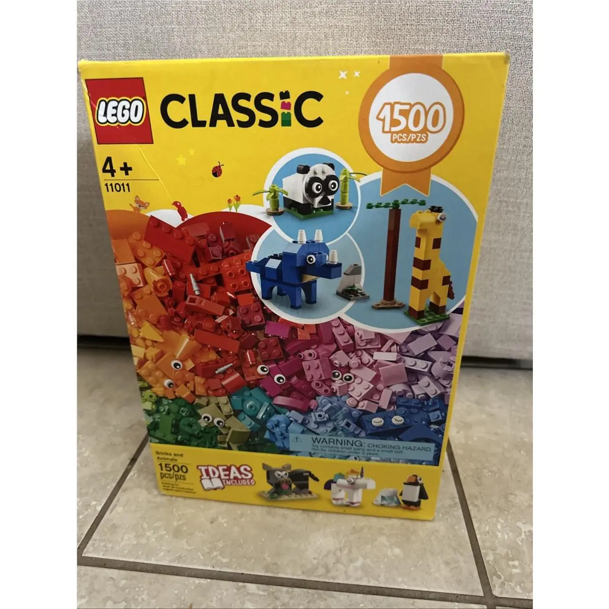 Lego 1500 Piece Classic Bricks Animals Set in Factory Taped Box 11011 Wear