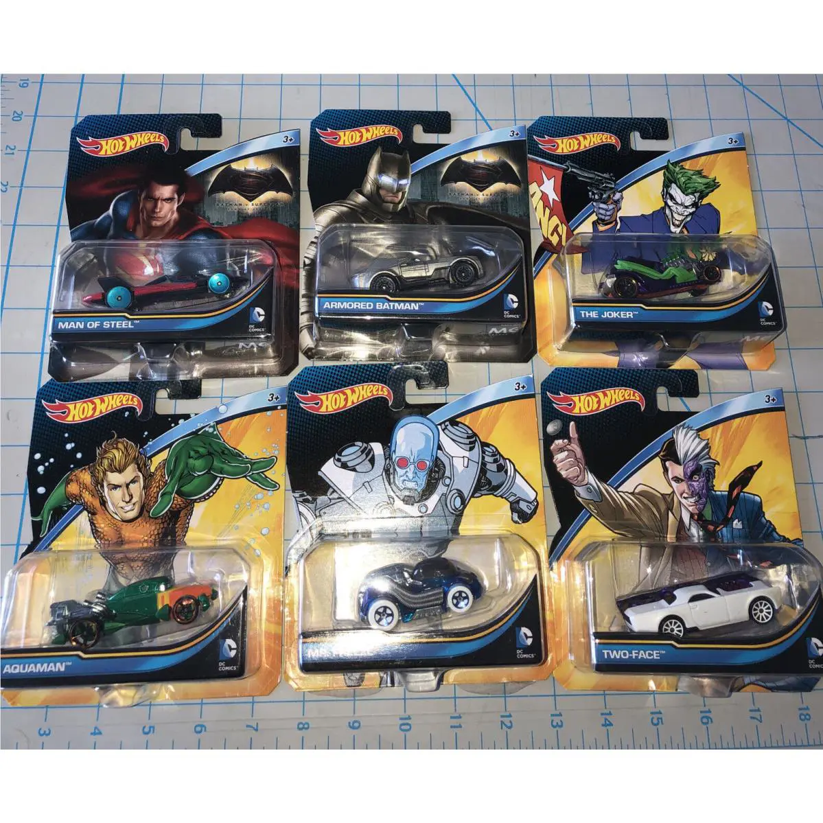 6 Packs Hot Wheels Batman Aquaman 2Face Freeze Joker Superman Vehicles