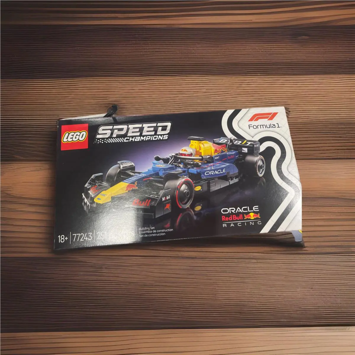 Lego Set 77243 Speed Champions Oracle Red Bull Racing RB20 F1 Race Car 2025 - Red