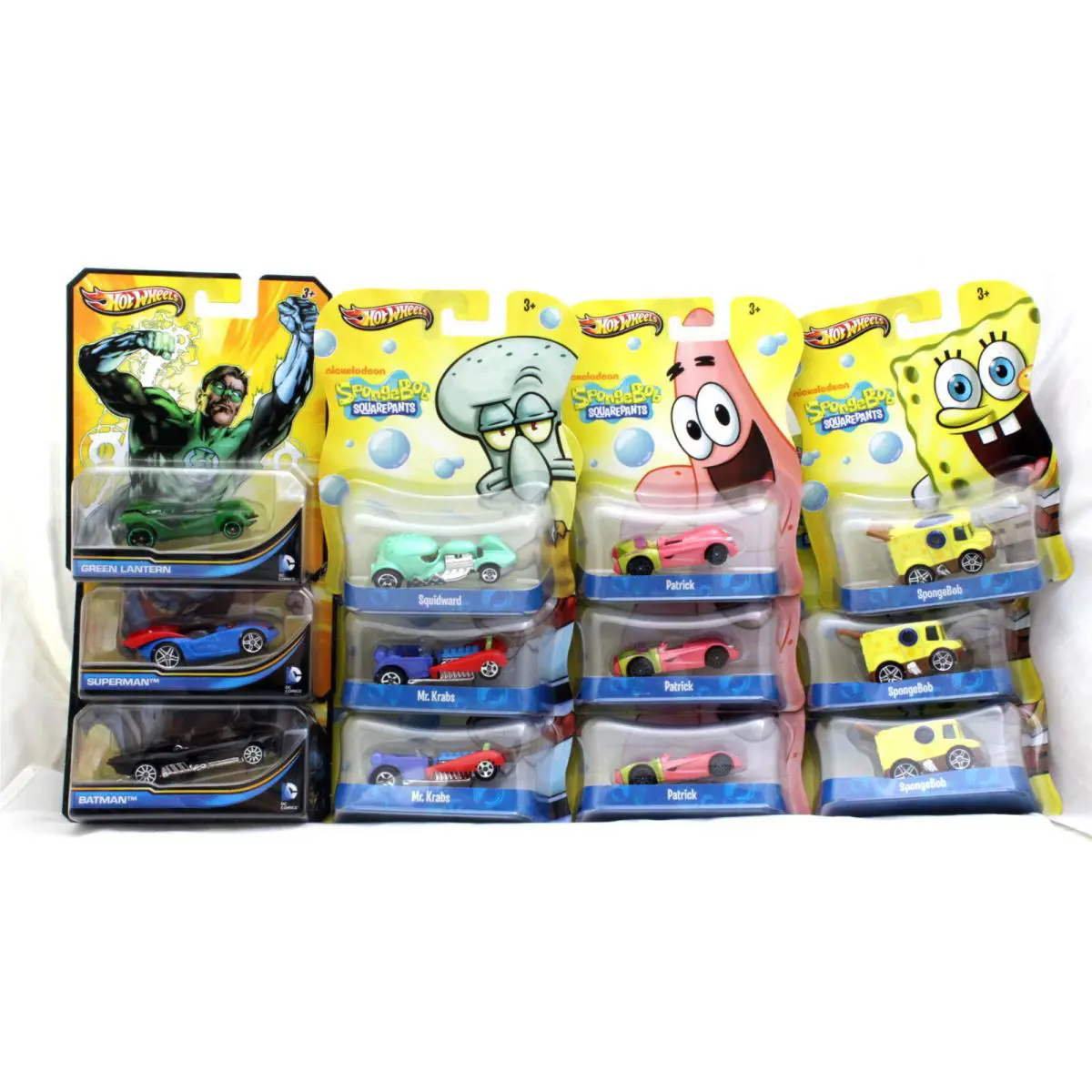 Hot Wheels Entertainment Case E DC Comics Spongebob 12 Count Y0758-999E
