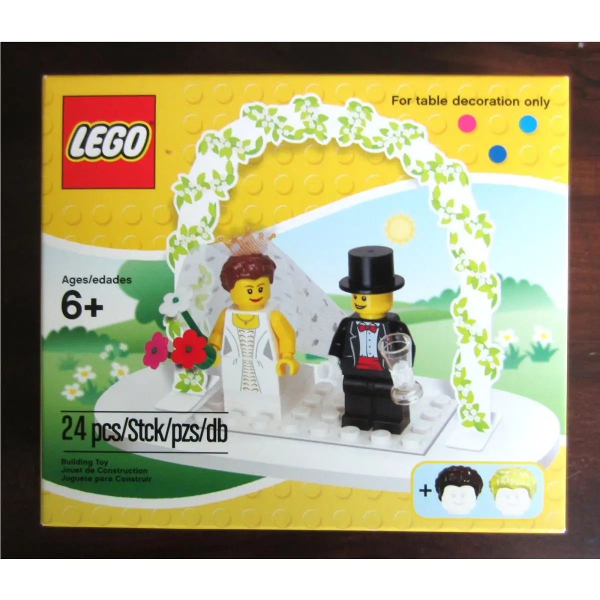 Lego 853340 Wedding Bride Groom - Retired