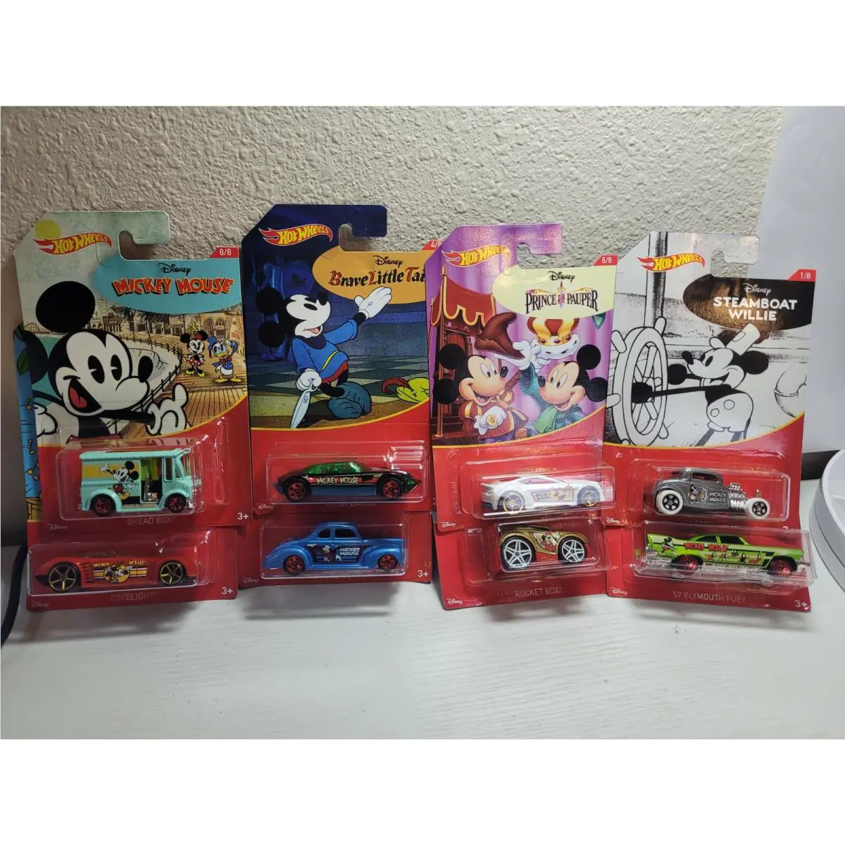 Hpt Wheels 2018 Disney Mickey Mouse Wal-mart 8 Car Set