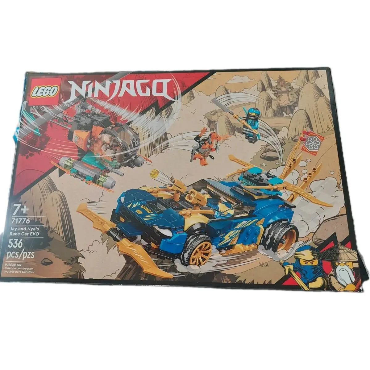 Lego Ninjago: Jay and Nya`s Race Car Evo 71776