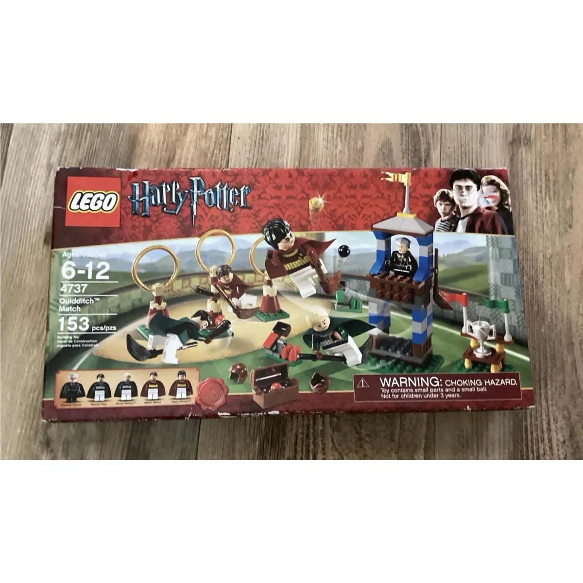 2010 Lego Harry Potter: Quidditch Match with Creases Scuffs