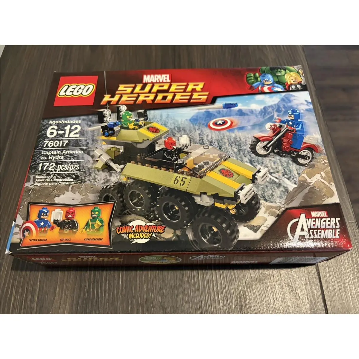 Lego Marvel Super Heroes- Avengers Assemble- Captain America vs Hydra 76017