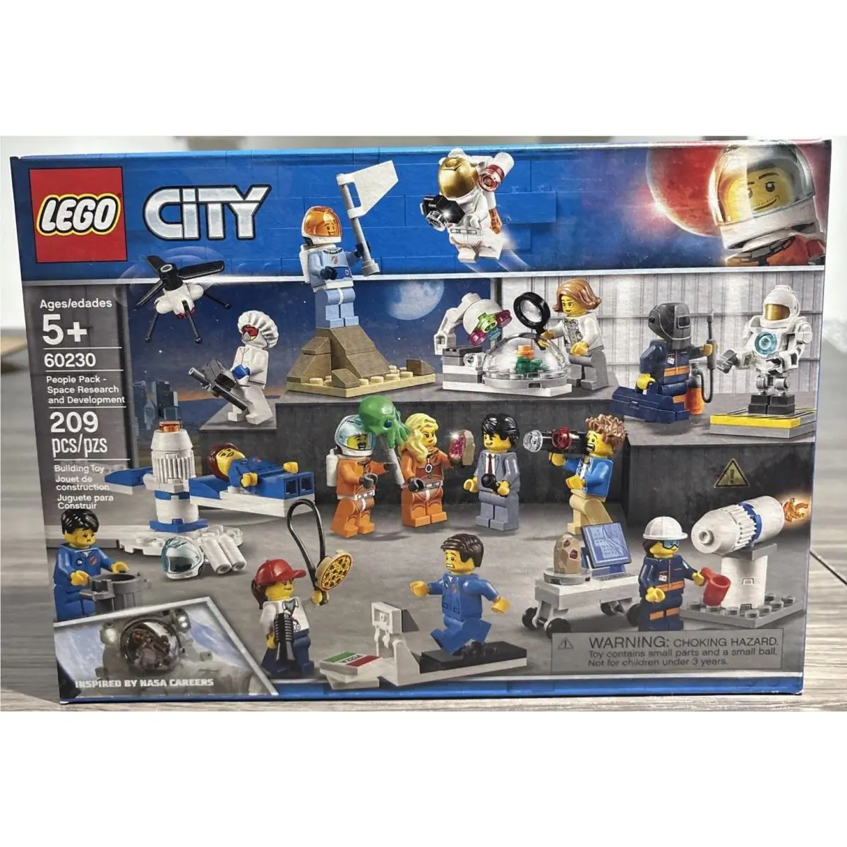 Lego City People`s Pack Space Research and Development Set 60230 Retired